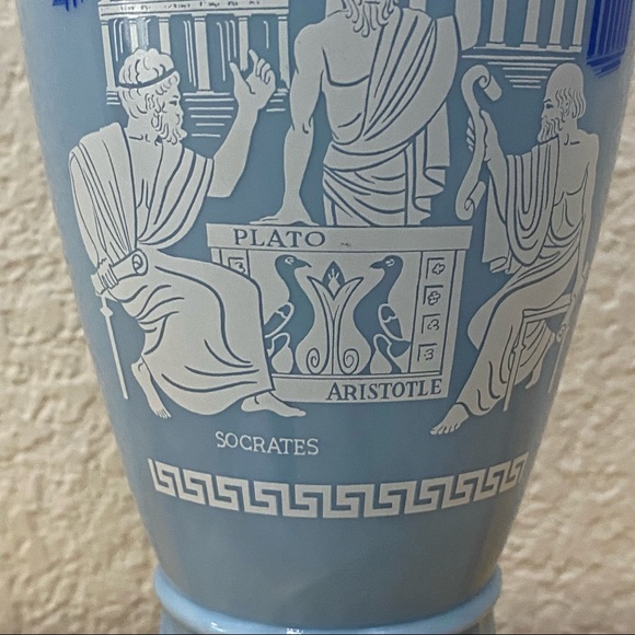 Vintage Jim Beam Grecian Philosophers Socrates Plato Aristotle Blue Decanter - Picture 11 of 13